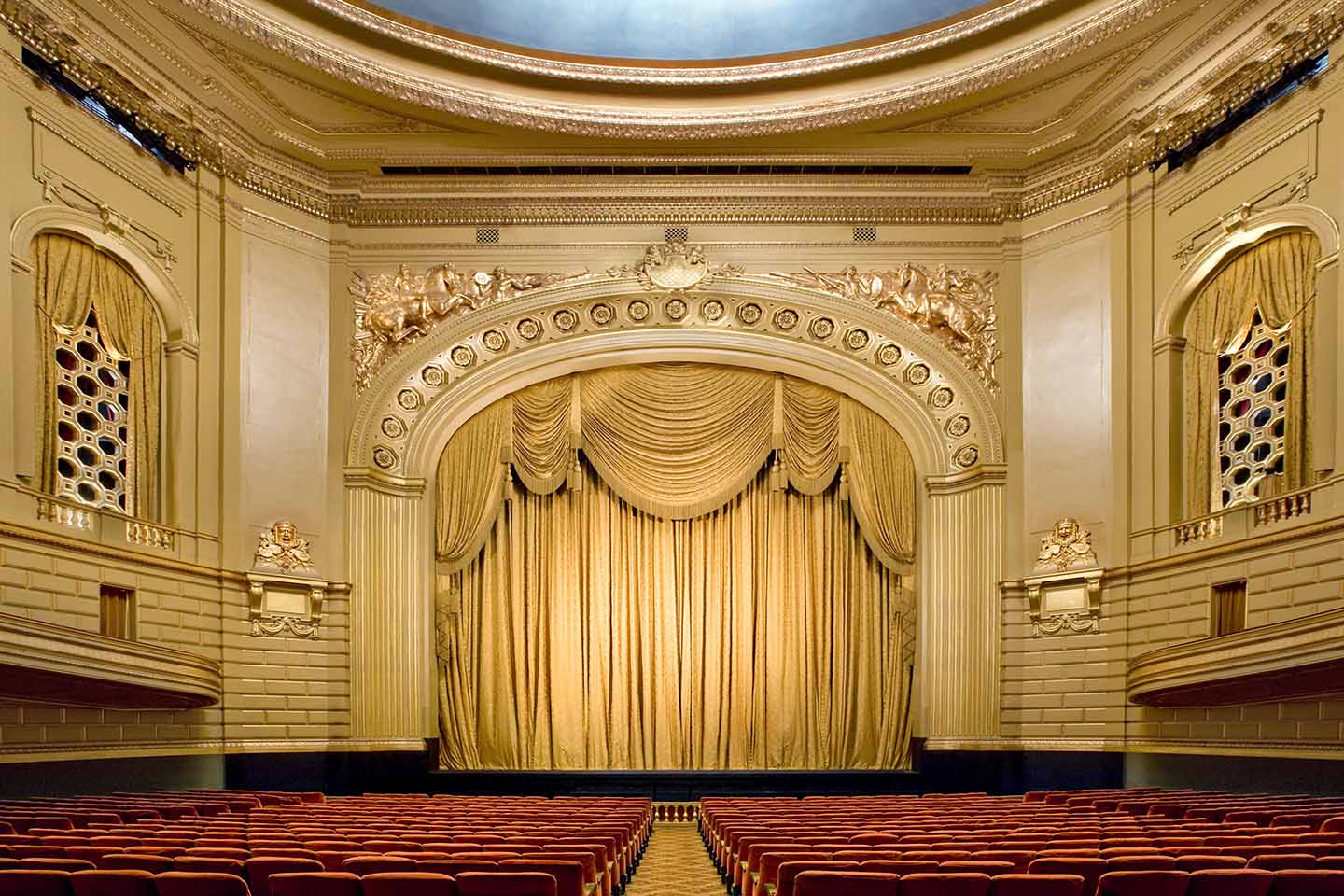 the style saloniste A Scintillating New Season San Francisco Opera