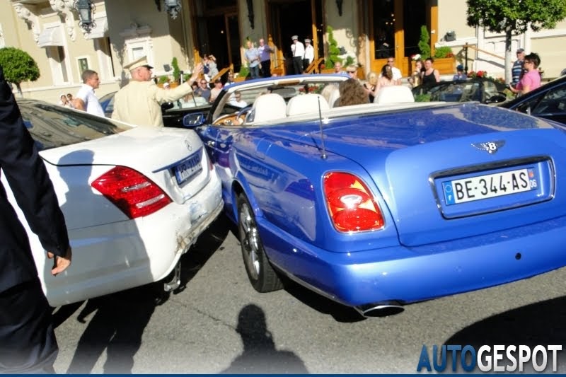 ACCIDENTE EN MONACO CON MUCHO LUJO